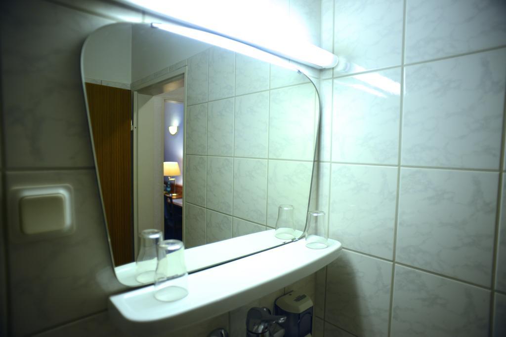 Hotel Marienhof Duesseldorf Neuss Bilik gambar